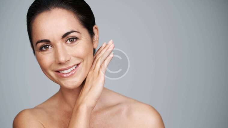 Lifiting of the face and neck